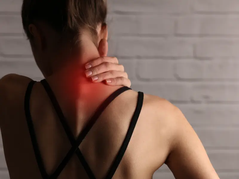 Whiplash Treatment Near Me in Bloomfield Hills, MI. Chiropractic Consultation for Whiplash Pain Relief.